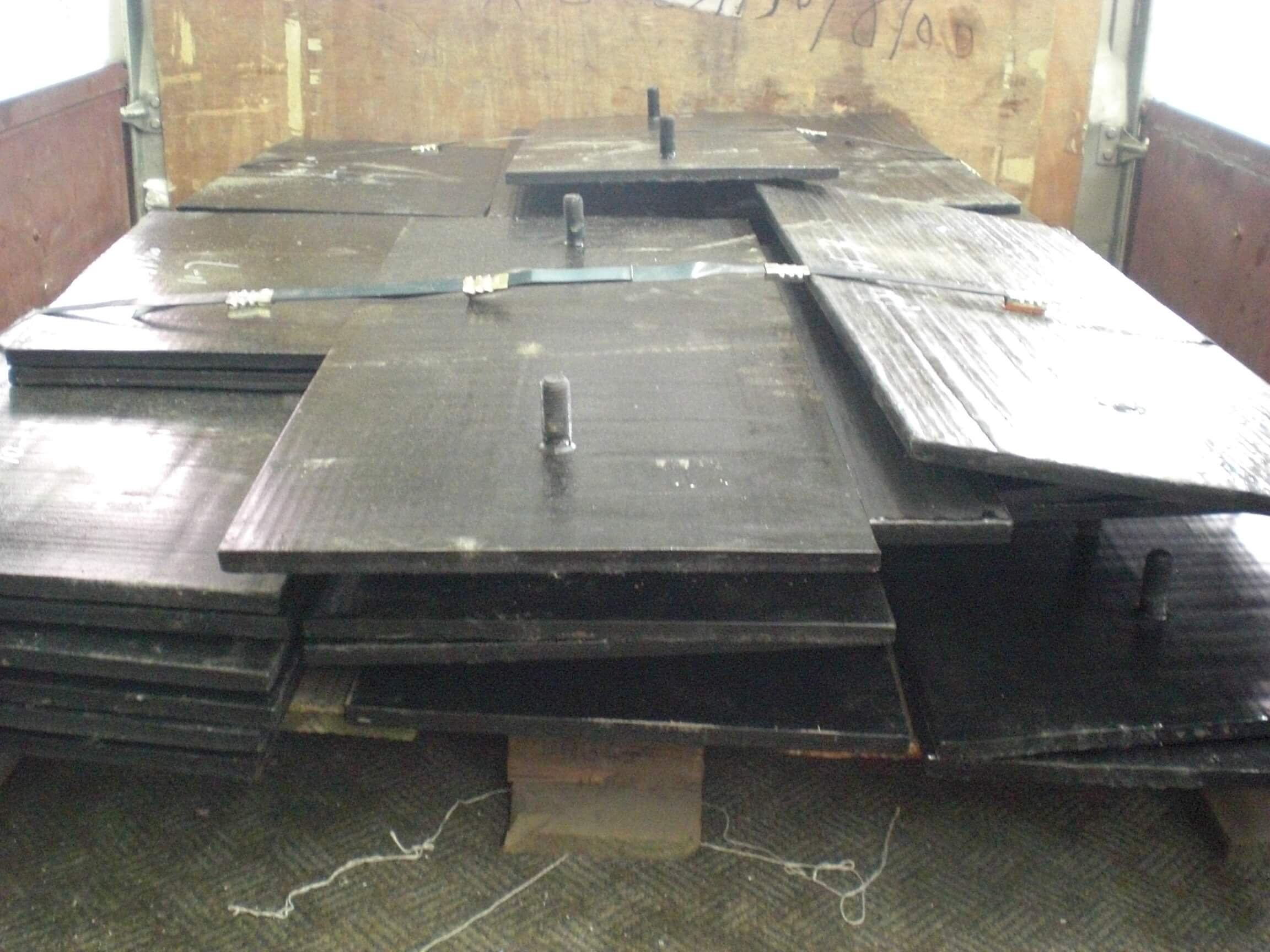 入磨溜槽耐磨衬板 - 压合钢板|压合承载盘|耐磨钢板厂家|东莞市华工